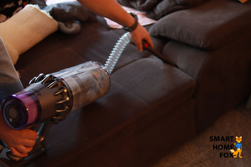 Der V15 Saugschlauch, hier am Outsize montiert